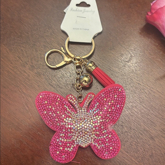 ♥️Pink Rhinestone Butterfly Keychain - Picture 3 of 3